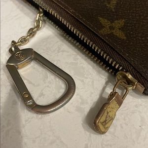 Louis Vuitton Wallet Key Chain